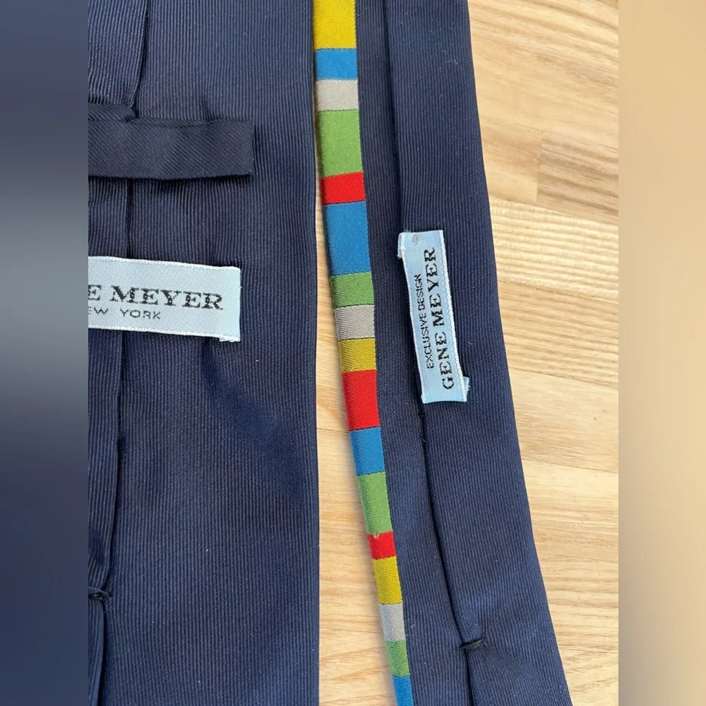 Gene Meyer New York Men’s Tie 100% Silk Dark Blue and Abstract Color Blocks